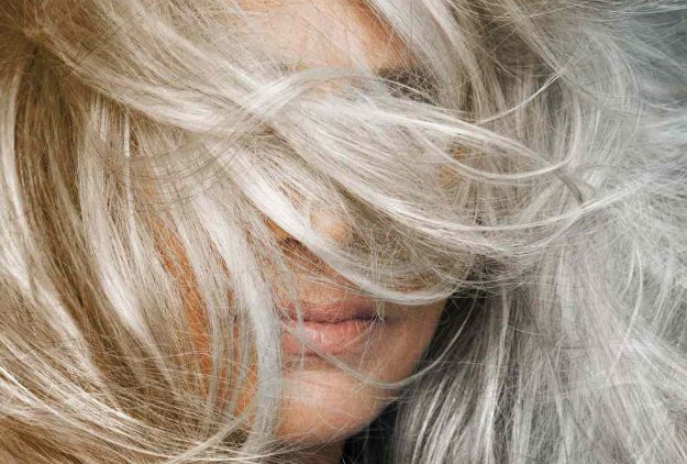 Transitioning to Grey Hair with Highlights A Guide to a Seamless Look